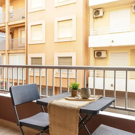 Pink Ocean - Winter By The Torrevieja